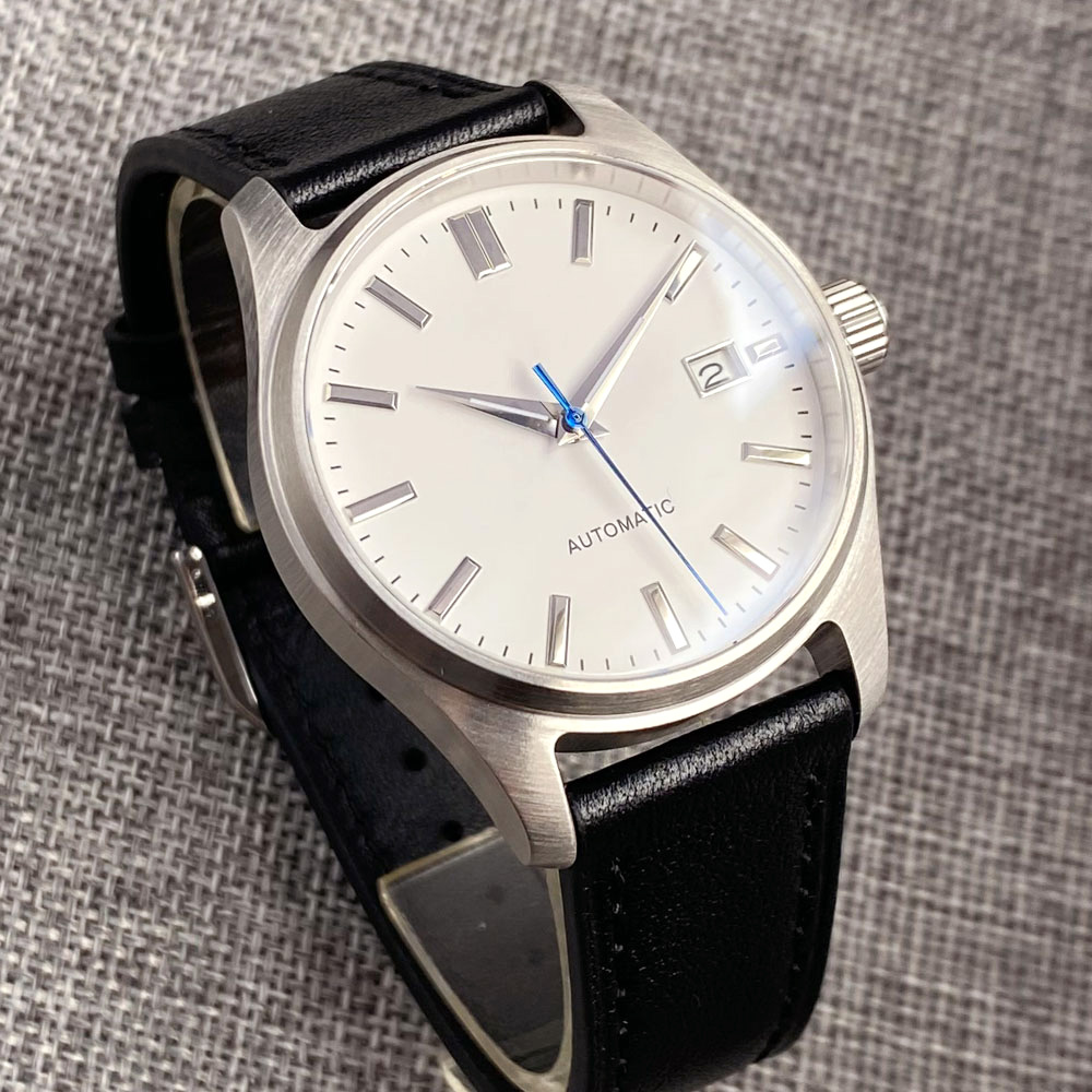 タンディオ ホワイト＆ブルー文字盤 39mm ダイバーズウォ - Seiko Watch Presage のレビューと価格