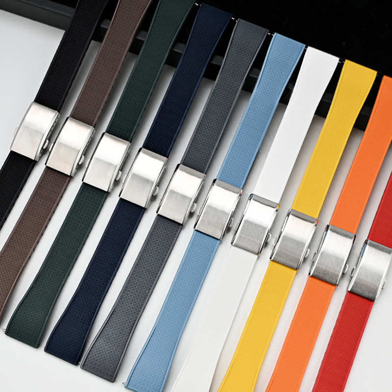 フッ素ゴム時計バンド FKM トロピックストラップ 18/1 - Suede Strap Watch のレビューと価格